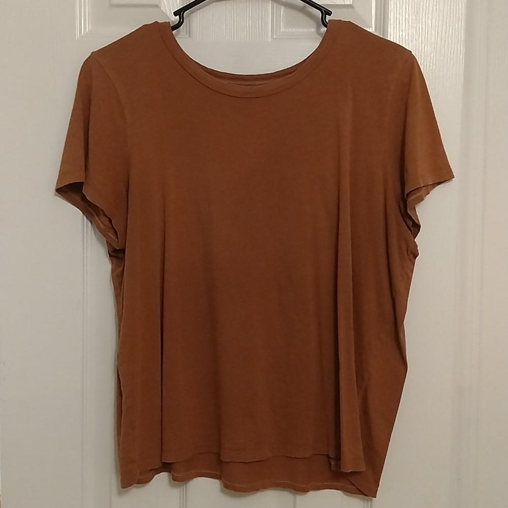 AE everyday t-shirt